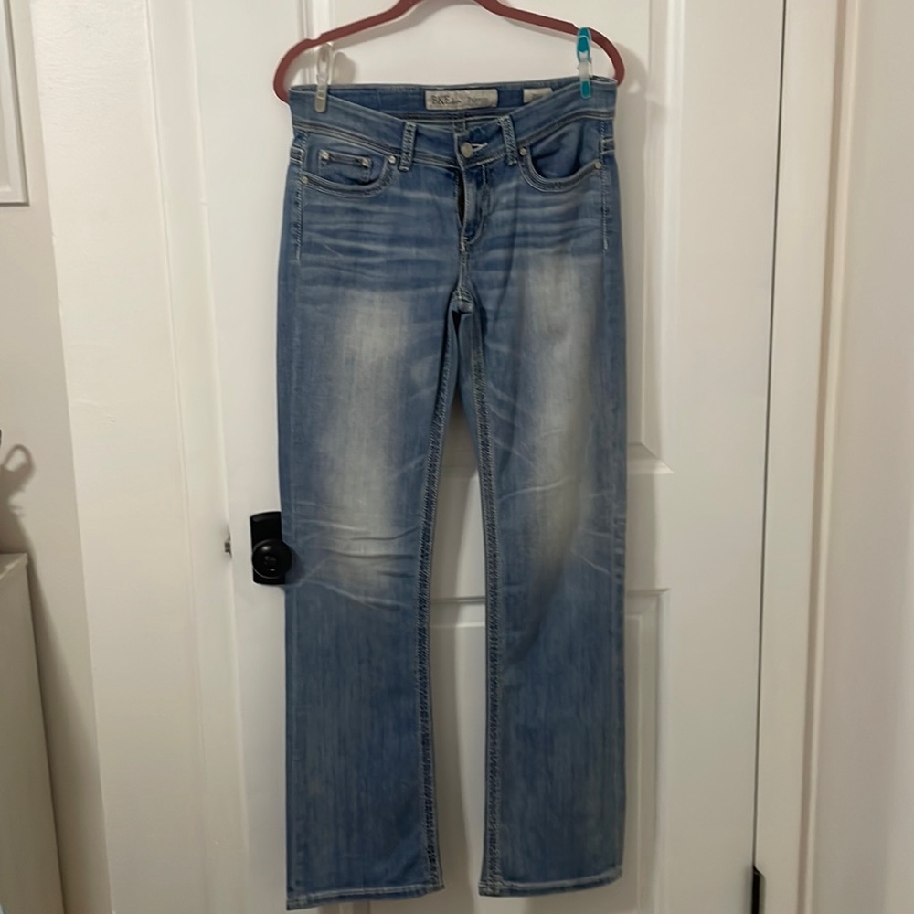 Buckle Payton Jeans. Size 28 Long.